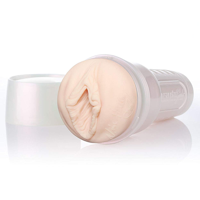 Fleshlight Girls Nina Hartley Cougar