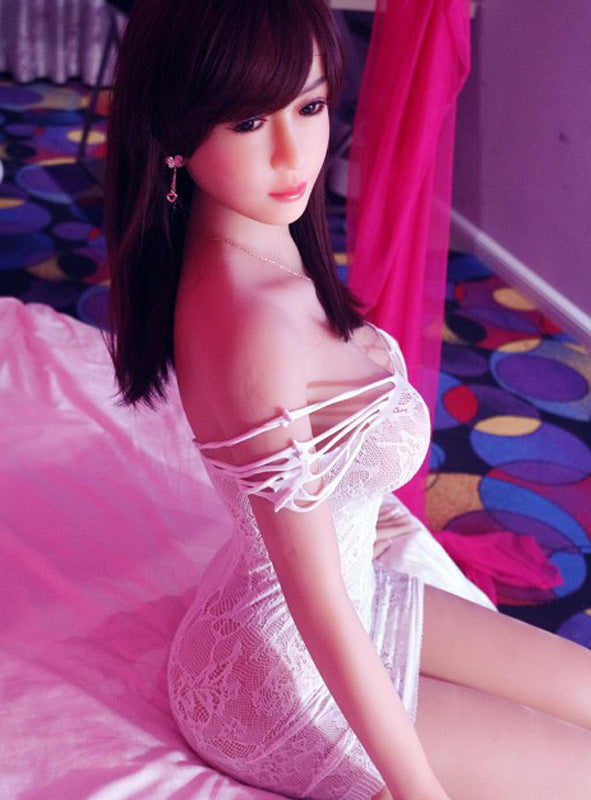Life Size Sex Doll With Pussy Suction 22. Sensual Scarlett