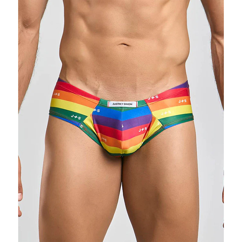 Justin + Simon Cheek Brief