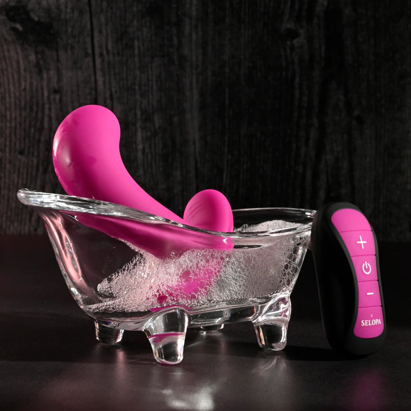 Selopa Hooking Up Remote Controlled Vibrator