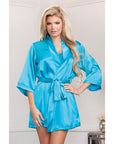 Lila Robe
