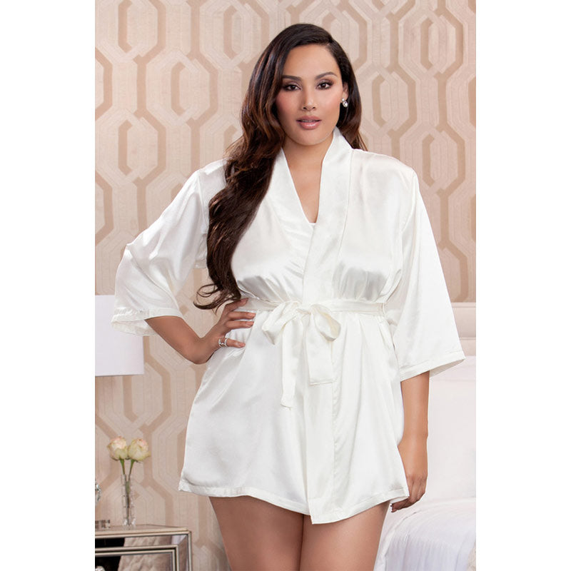 Lila Robe